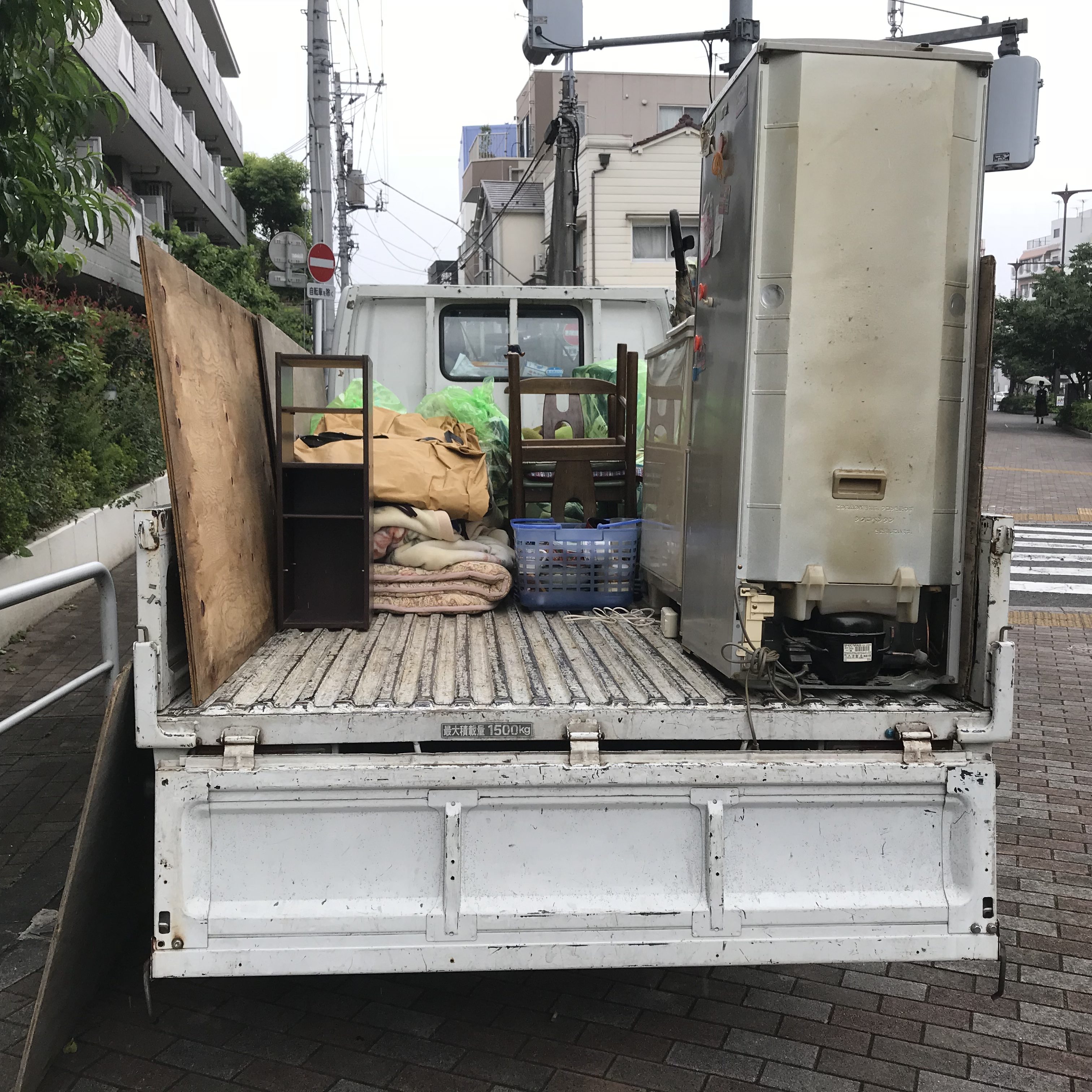 東京都新宿区 不用品(冷蔵庫、洗濯機、棚など)回収
