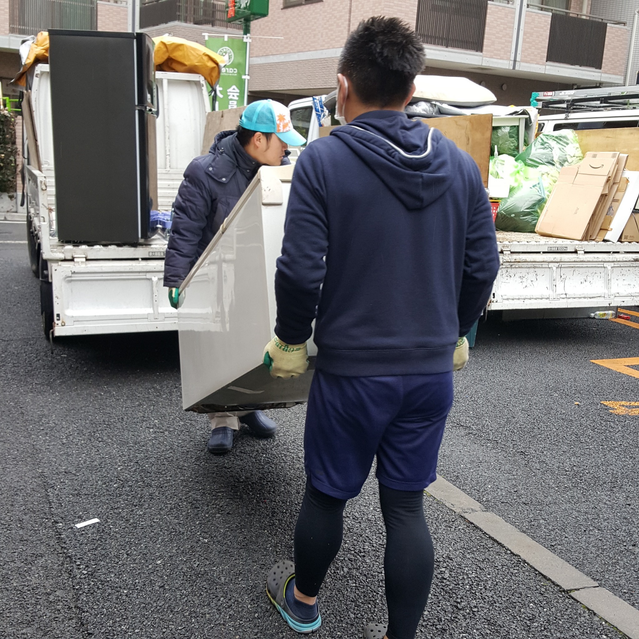 東京都日野市 アパート2DK全ての残置物(洗濯機、冷蔵庫、衣類などその他)回収